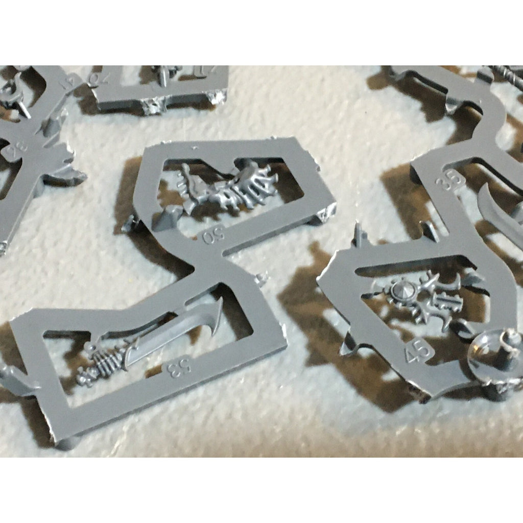 A23594 WARHAMMER AOS OSSIARCH BONEREAPERS BITS ON SPRUE LOT MORTEK GUARD GW