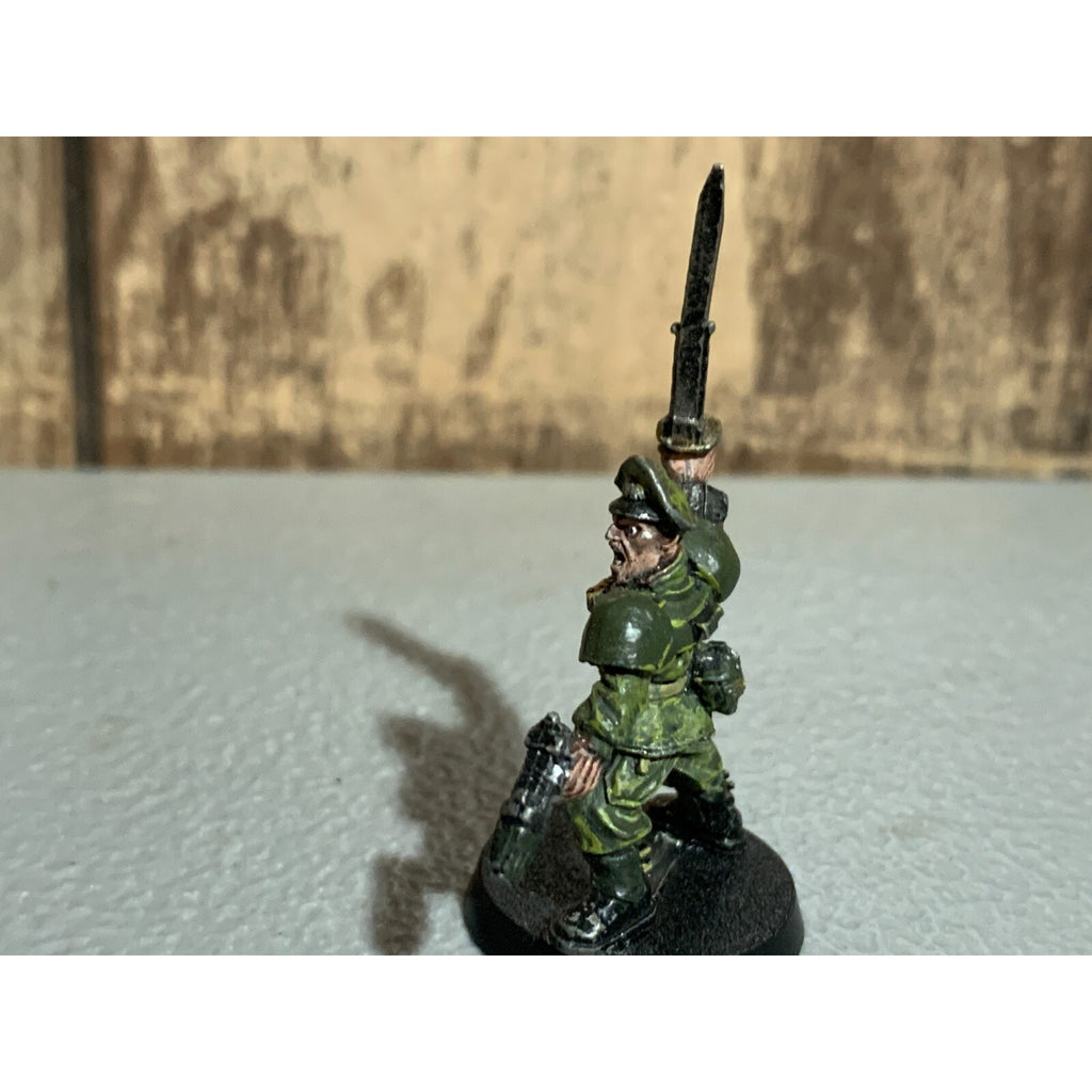 A17311 WARHAMMER 40K ASTRA IG GUARD METAL CADIAN OFFICER SERGEANT POWER SWORD GW
