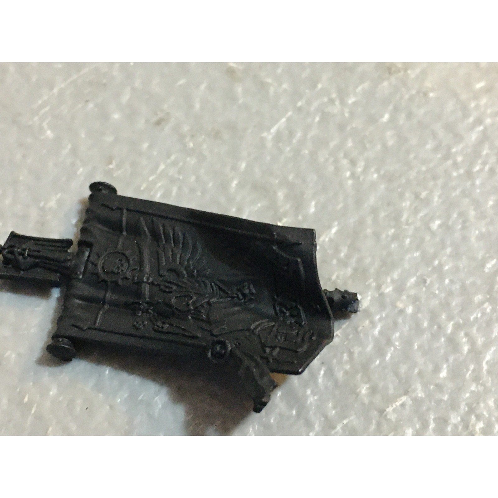 A29487 WARHAMMER 40K SPACE MARINES DARK ANGELS BITS LOT ROBE ARM BOLTER GW
