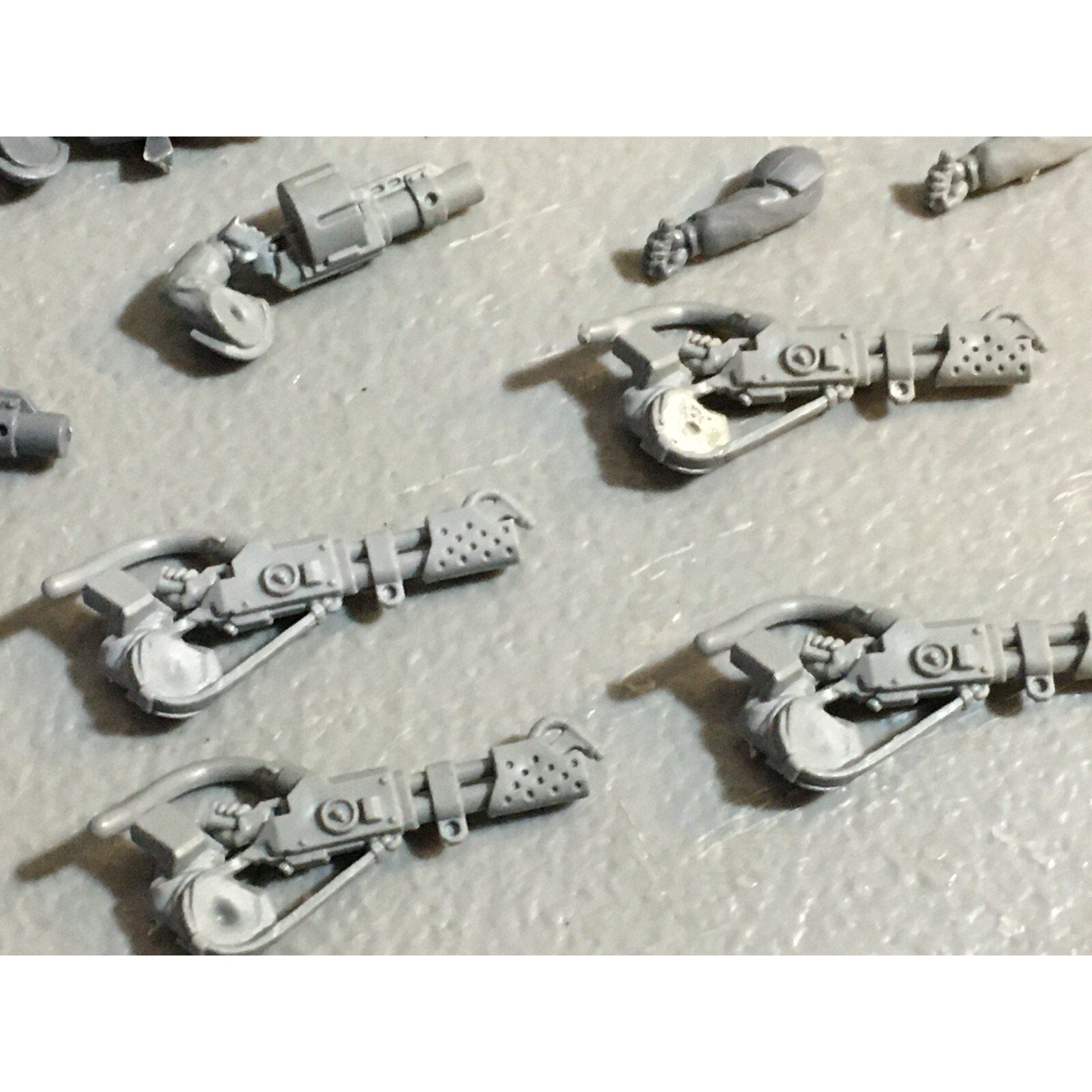 A23209 WARHAMMER 40K IG IMPERIAL ASTRA BITS LOT MIXED GW GAMES WORKSHOP