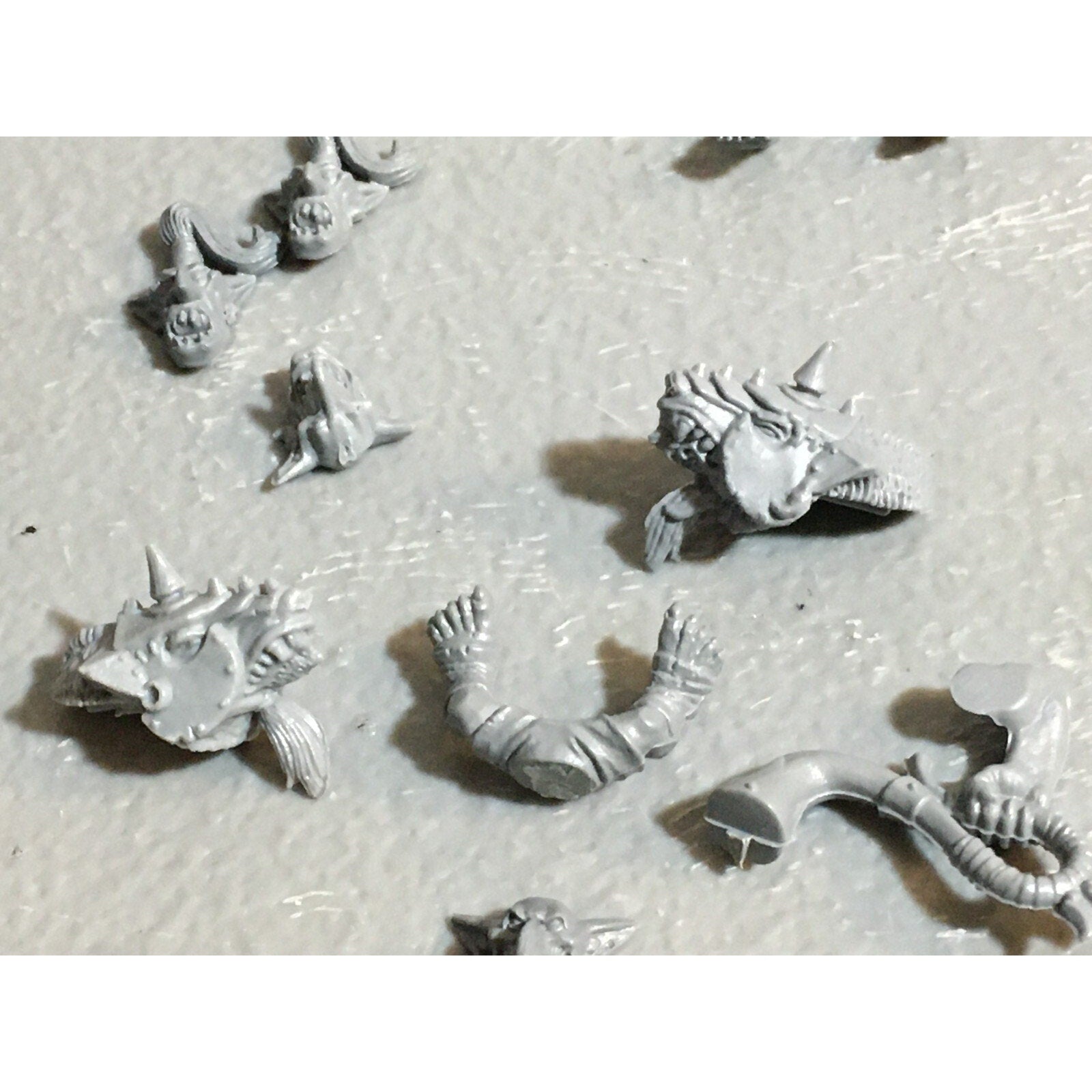 A23173 WARHAMMER FANTASY ORCS & GOBLINS BITS LOT MIXED GW GAMES WORKSHOP