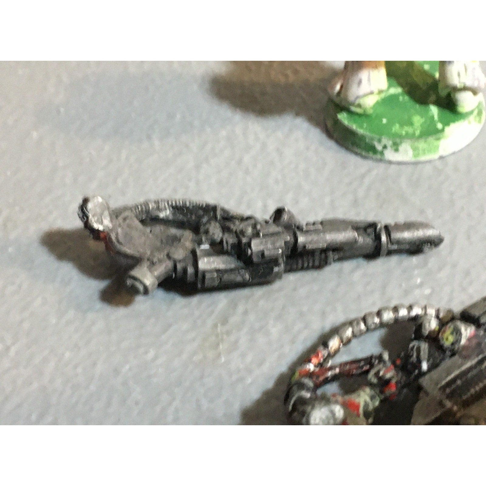 A24504 WARHAMMER 40K SPACE MARINES DEVASTATORS METAL BITS LOT OOP PLASTIC BODY