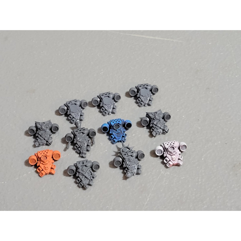A19066 WARHAMMER 40K SPACE MARINES BLOOD ANGELS BACKPACK 11 PK BITS LOT