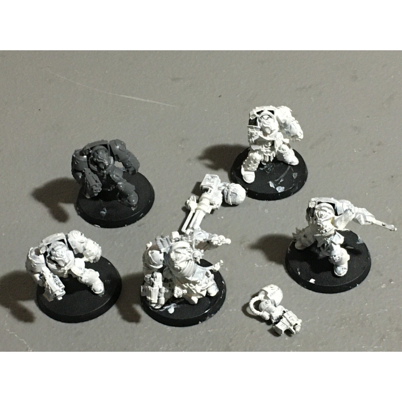 A22411 WARHAMMER 40K SPACE MARINES DARK ANGELS DEATHWING TERMINATORS BROKE SERGT