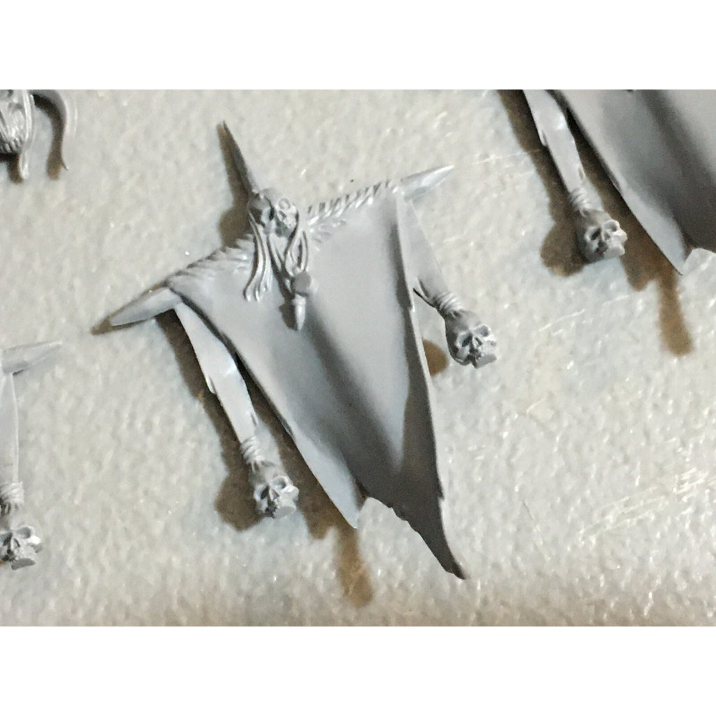A23245 WARHAMMER FANTASY CHAOS BEASTMEN BITS LOT COMMAND GAMES WORKSHOP GW