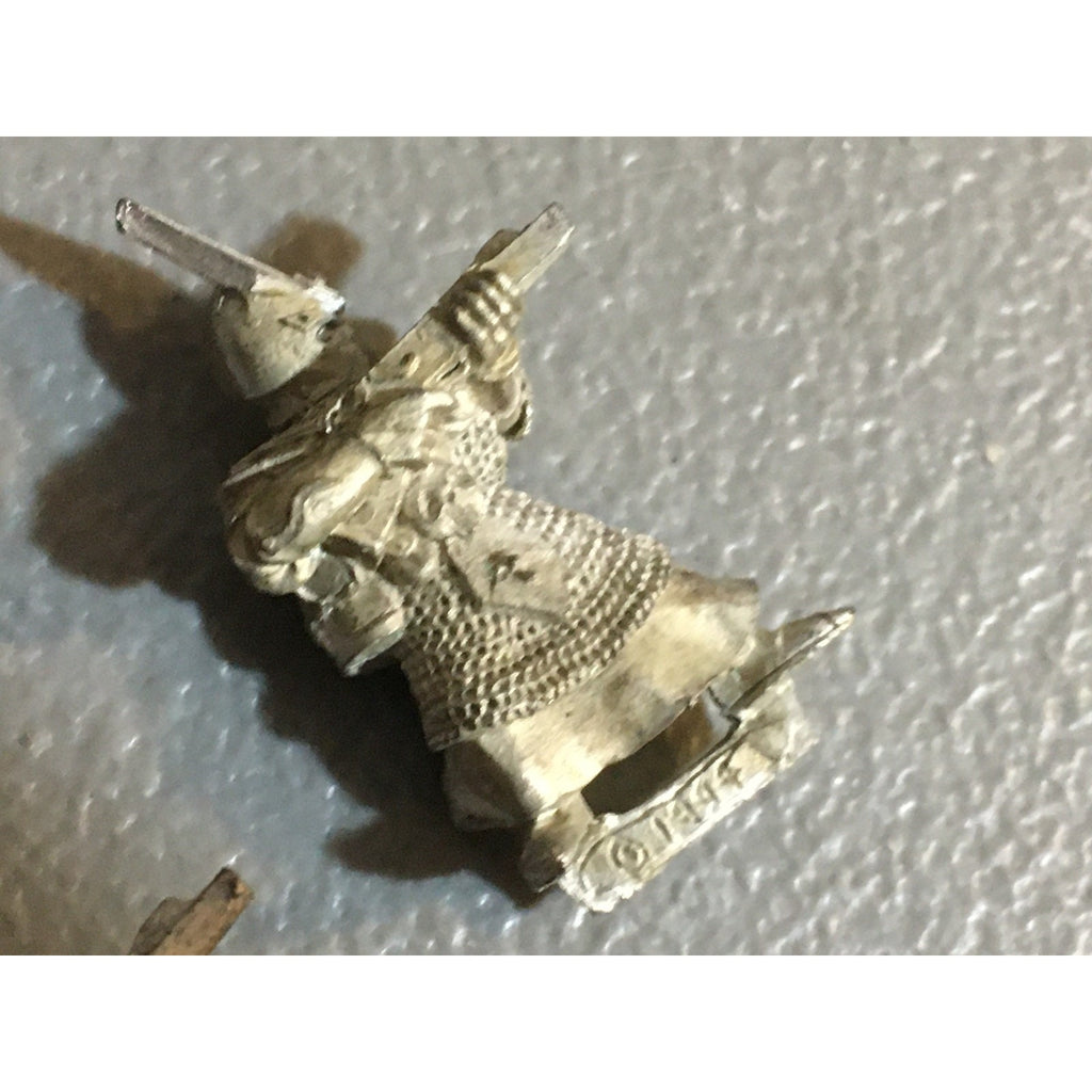 A31494 WARHAMMER FANTASY MARAUDER METAL DARK ELVES CROSSBOWMEN 3 PK MISS 1 XBOW