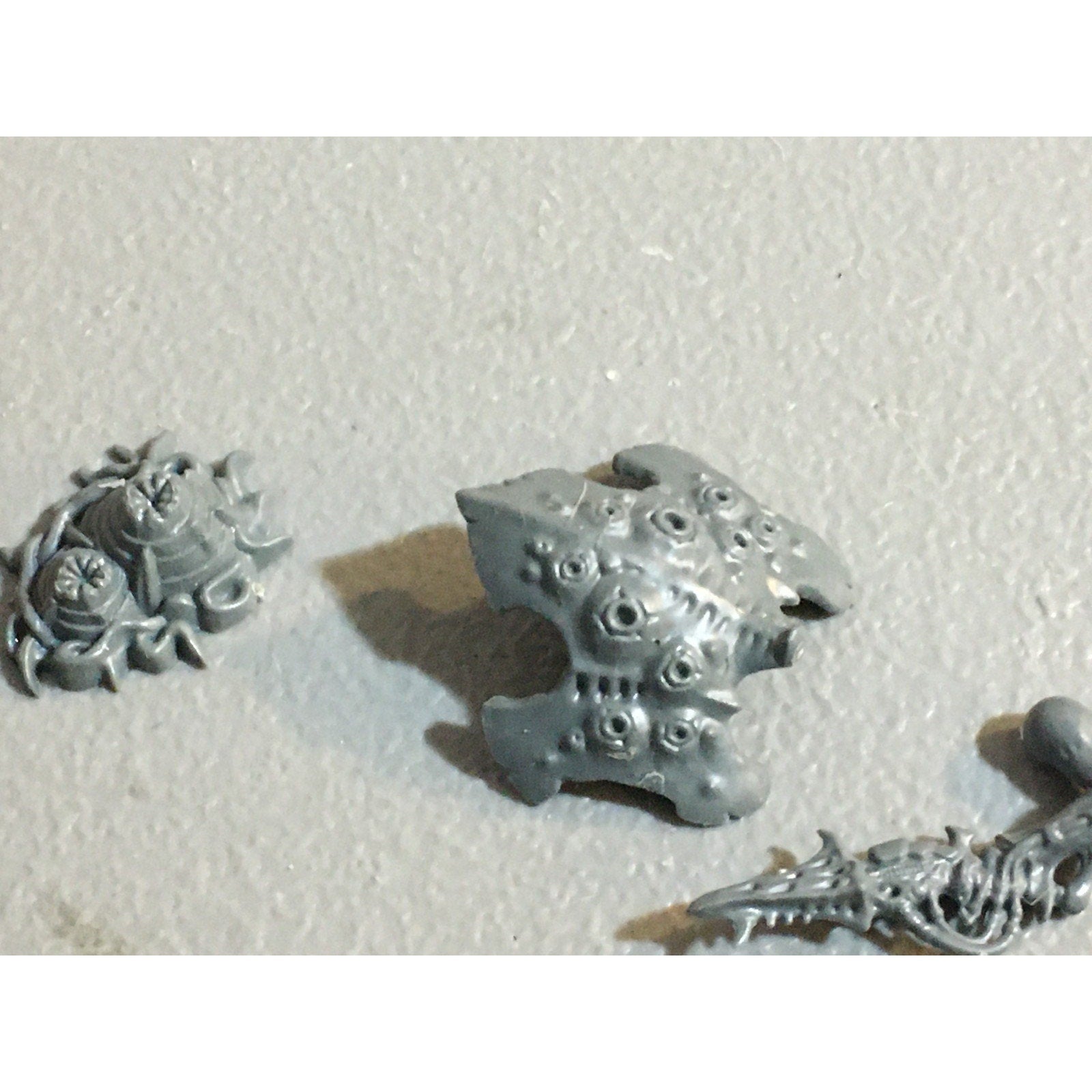 A30755 WARHAMMER 40K TYRANIDS BITS LOT TERVIGON TERMAGANT CARNIFEX GW