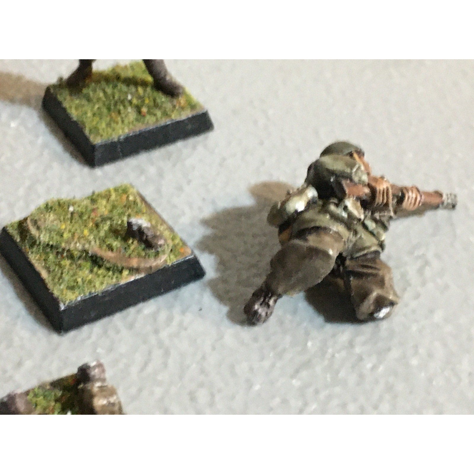 A30867 UNKNOWN METAL MINIATURES SOLDIERS INFANTRY WWII? WWI? TABLE TOP WAR GAMES