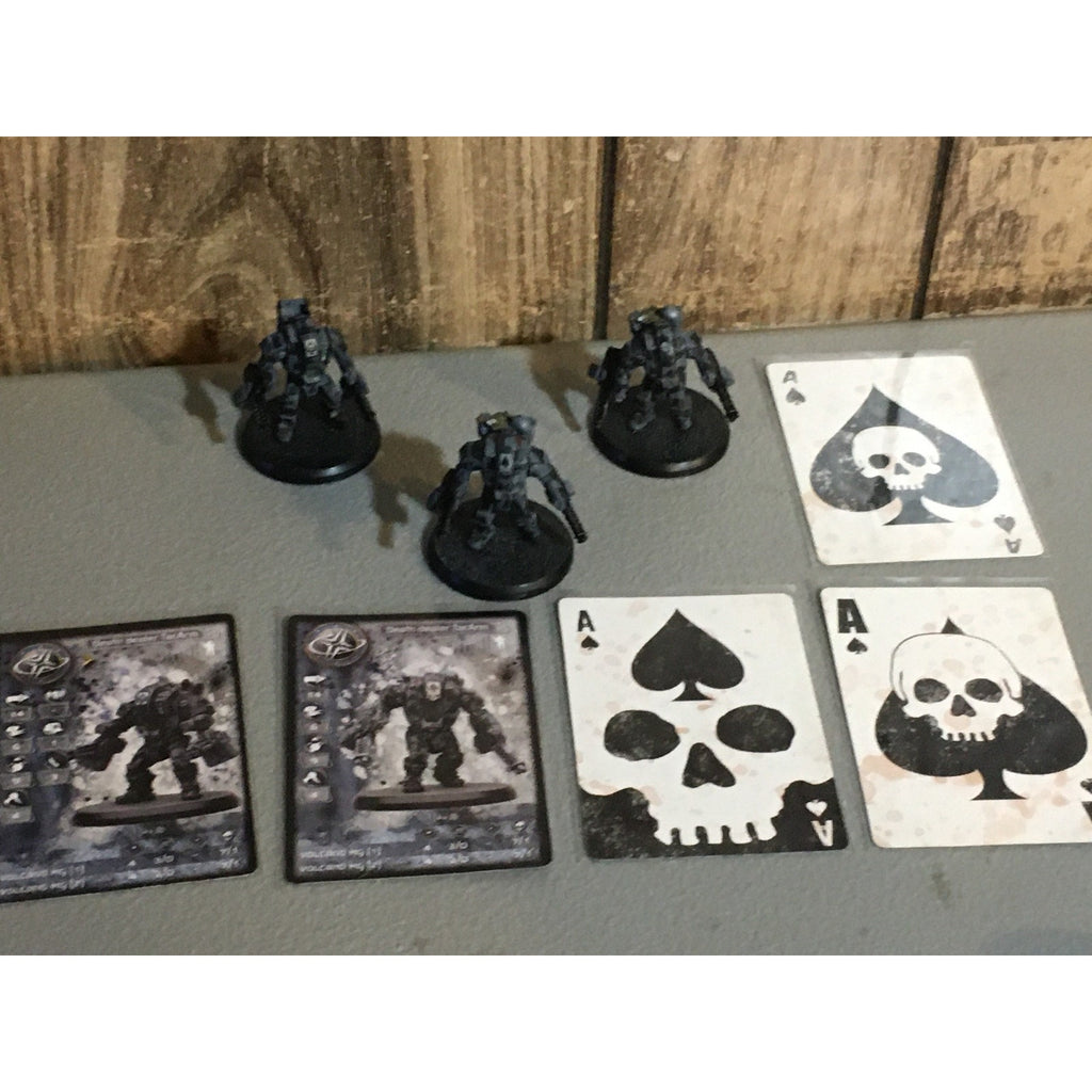 A33511 RACKHAM AT-43 UNA DEATH DEALER TACARM 3 PK MINIATURES W CARDS