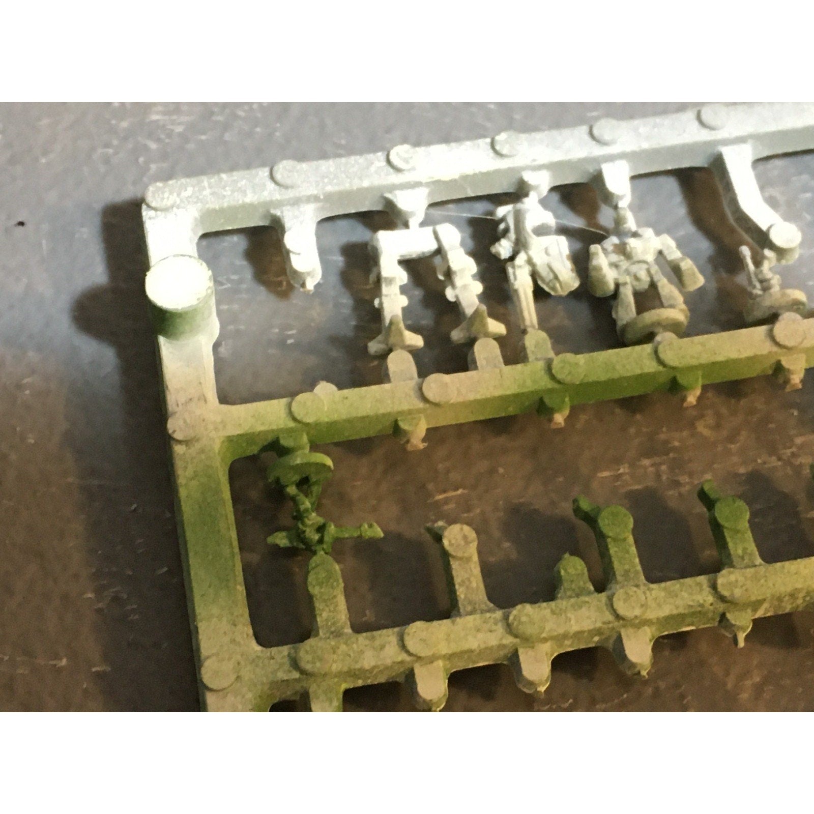 A24561 EPIC 40K IMPERIAL GUARD ROBOTS BIKES WAR WALKERS ON SPRUE GW WARHAMMER