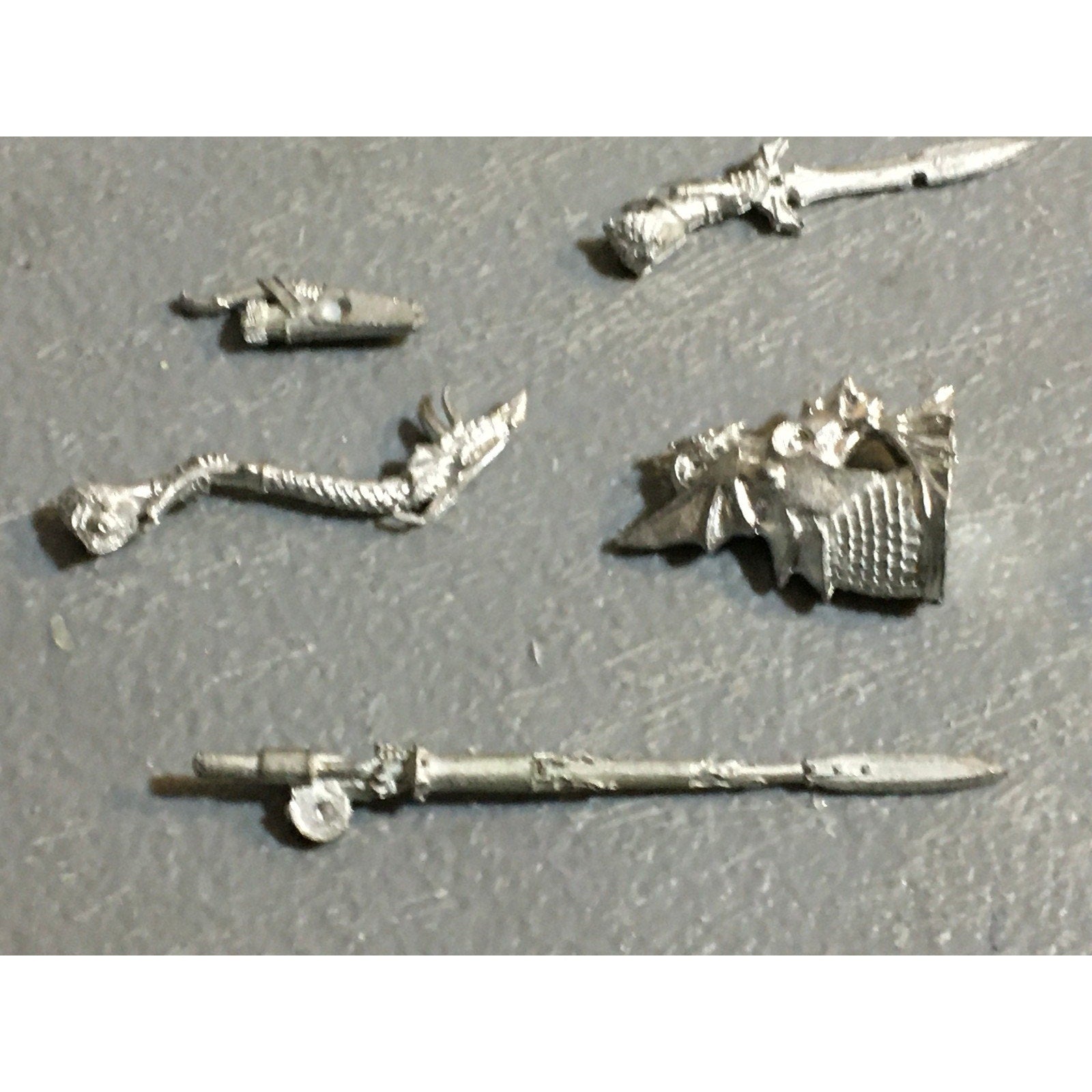 A32491 WARHAMMER FANTASY METAL MIXED BITS LOT HIGH ELVES UNDEAD BALLISTA GW