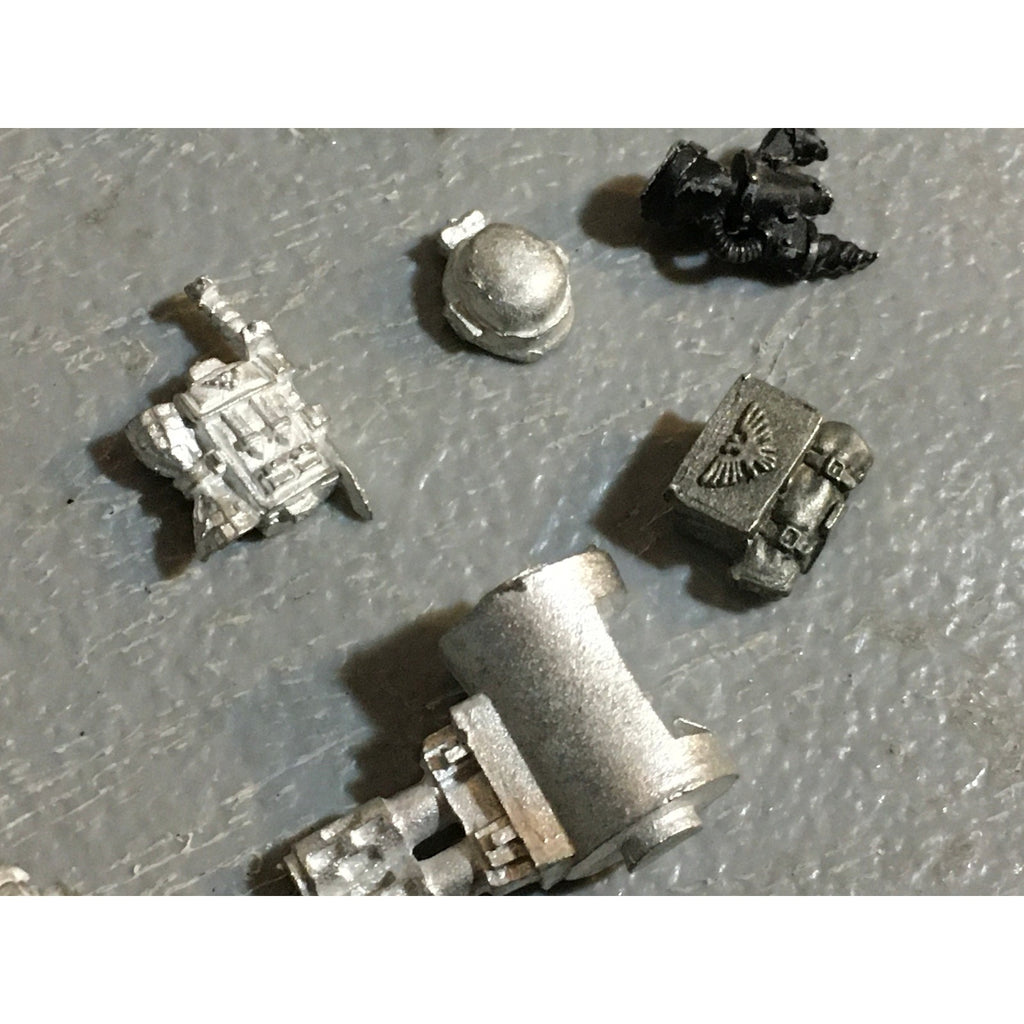 A32490 WARHAMMER 40K METAL MIXED BITS LOT ELDAR CRAFTWORLDS IMPERIAL GUARD GW