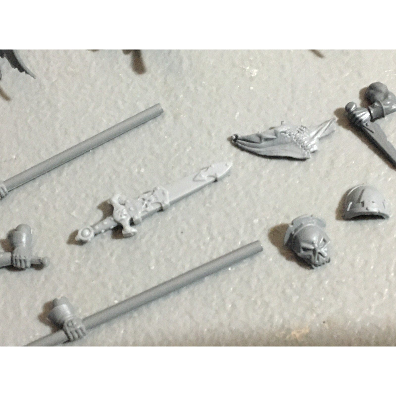 A22266 WARHAMMER FANTASY CHAOS MORTALS BITS LOT MIXED BANNERS ACCESSORIES GW