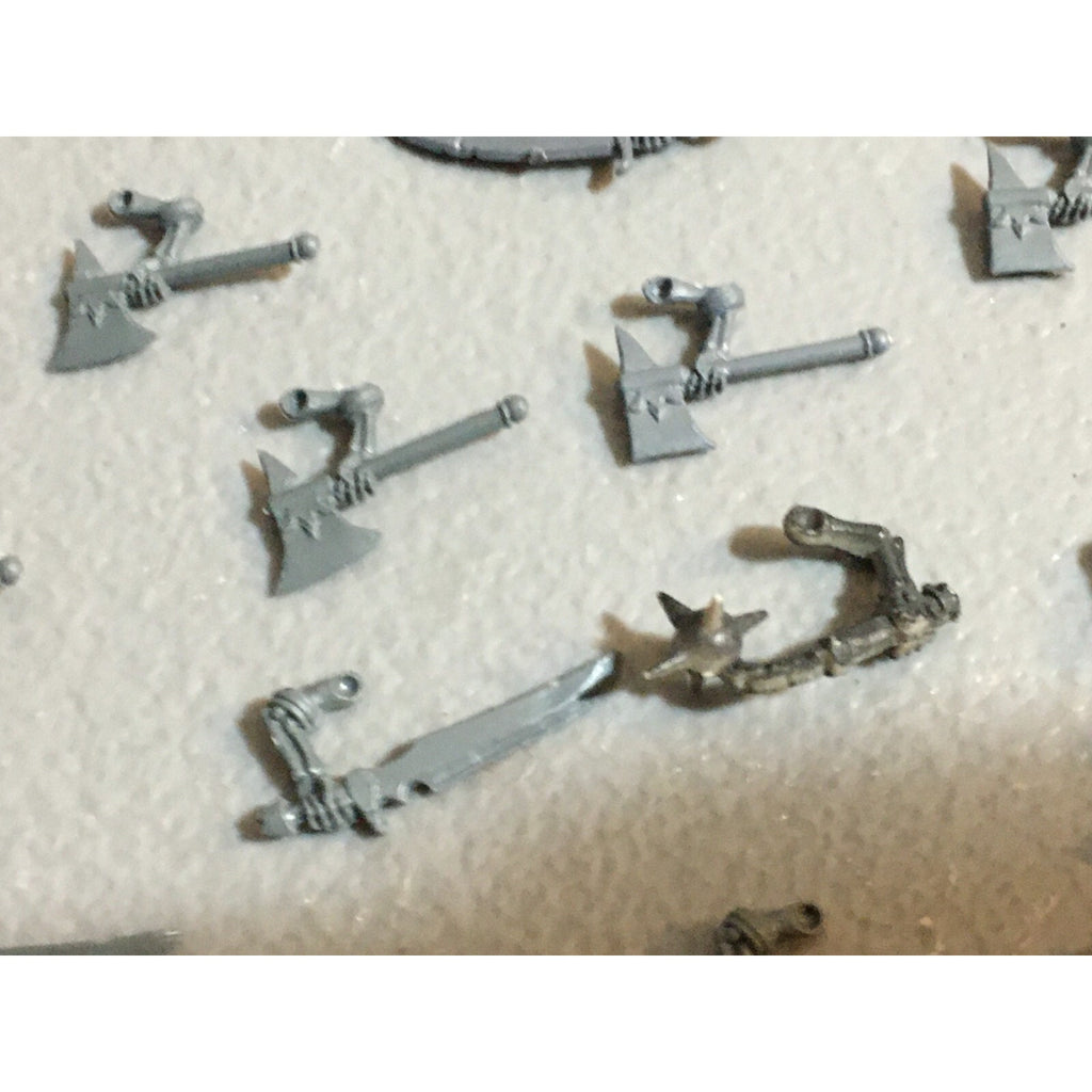 A23417 WARHAMMER FANTASY VAMPIRE COUNTS BITS LOT SKELETON WIGHT SWORD AXE ARM GW