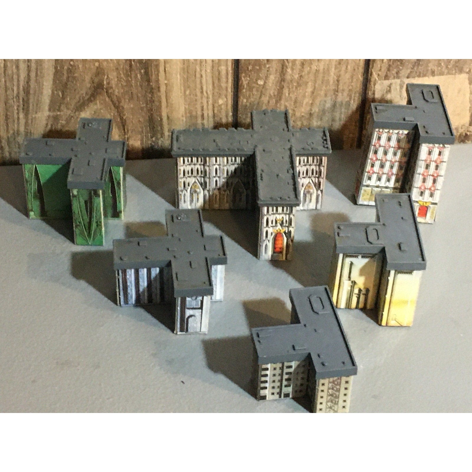 A31675 WARHAMMER EPIC 40K TERRAIN BUILDINGS PLASTIC & CARDSTOCK 6 PK