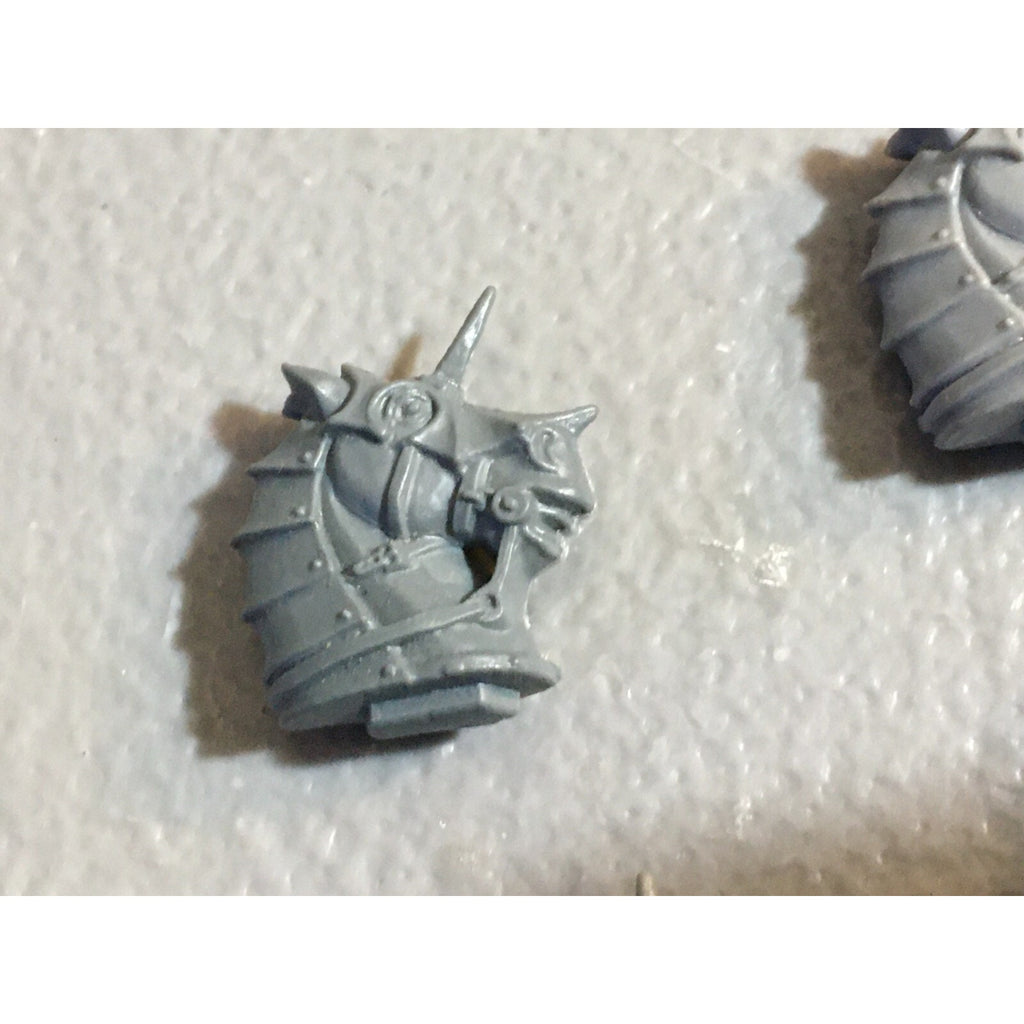 A23197 WARHAMMER FANTASY THE EMPIRE BITS LOT HORSE HEADS GW GAMES WORKSHOP