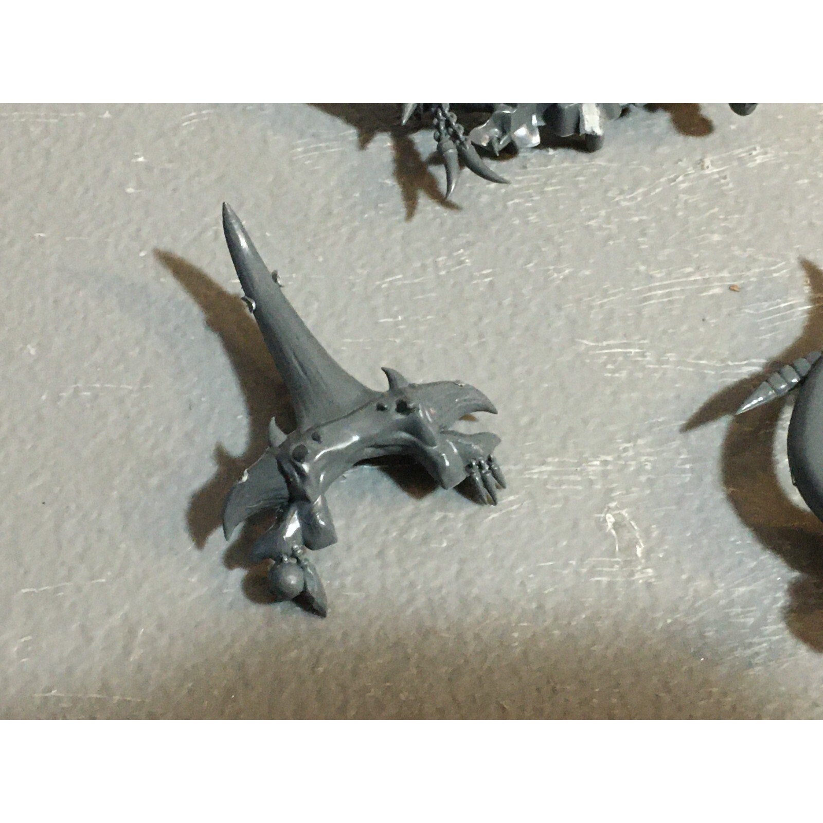 A23222 WARHAMMER FANTASY CHAOS BEASTMEN BITS LOT CYGOR HORNS GAMES WORKSHOP GW