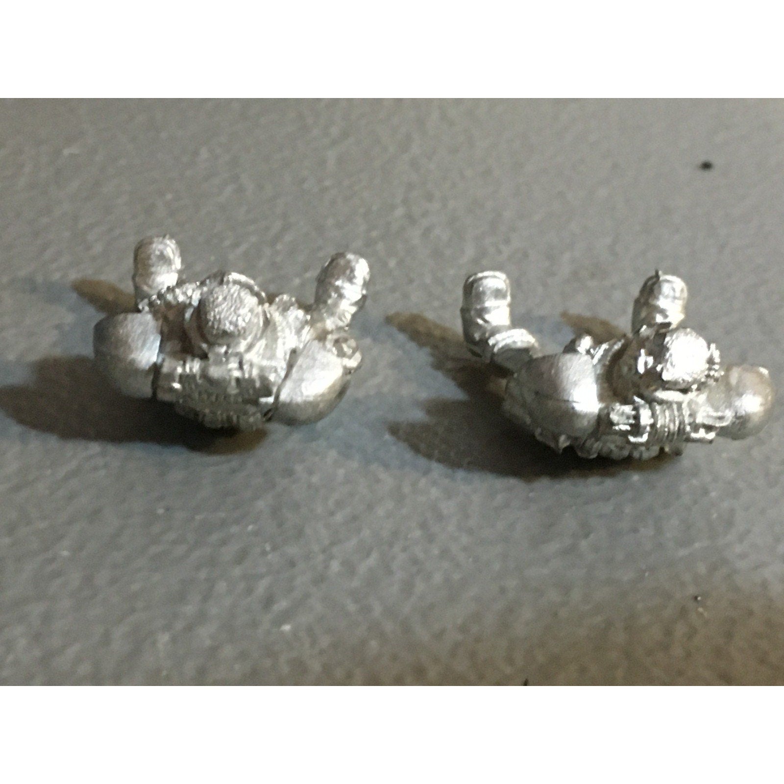 A33830 WARHAMMER 40K SPACE MARINES METAL SCOUT BIKE RIDER BODY ONLY 2 PK GW
