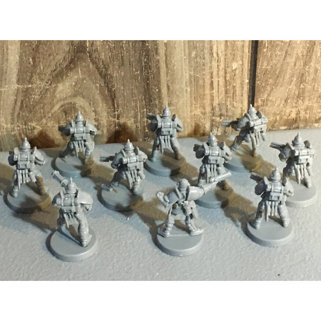 A30061 UNKNOWN TABLE TOP SCI-FI POWER ARMOR SOLDIERS 10 PK WAR GAMES