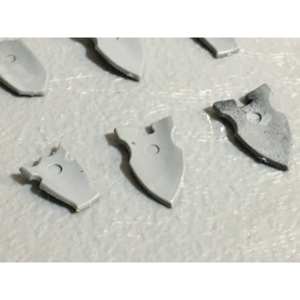 A23068 WARHAMMER FANTASY CHAOS MORTALS BITS LOT WARRIORS OOP SHIELDS GW