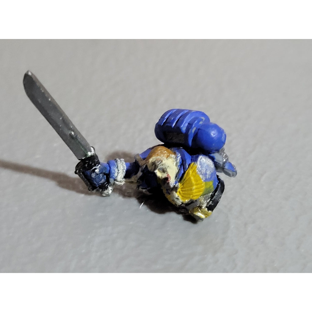 A19052 WARHAMMER 40K SPACE MARINES METAL BIKE CAPTAIN TORSO POWER SWORD
