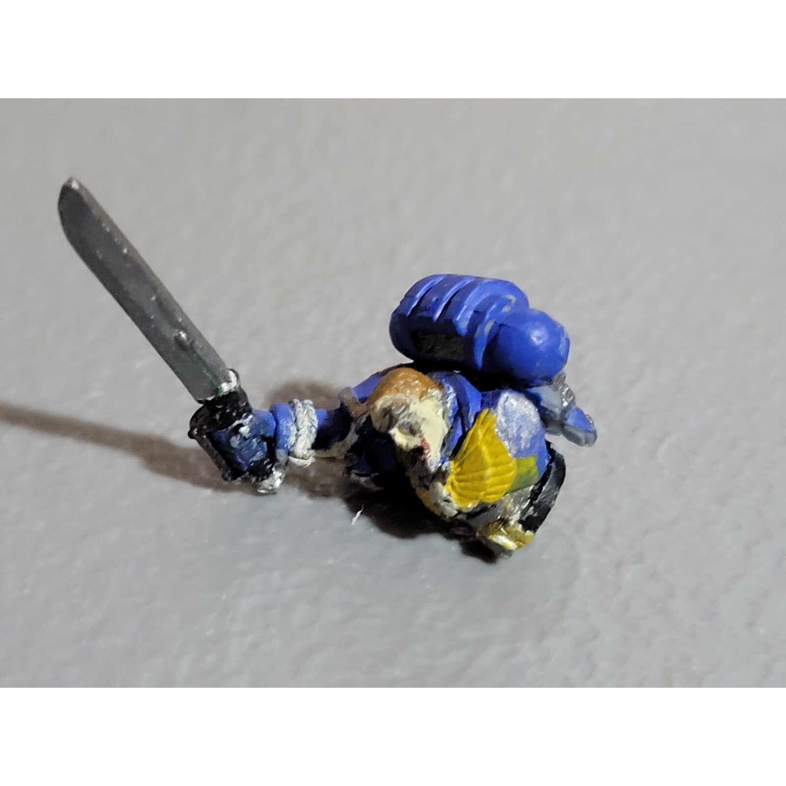 A19052 WARHAMMER 40K SPACE MARINES METAL BIKE CAPTAIN TORSO POWER SWORD