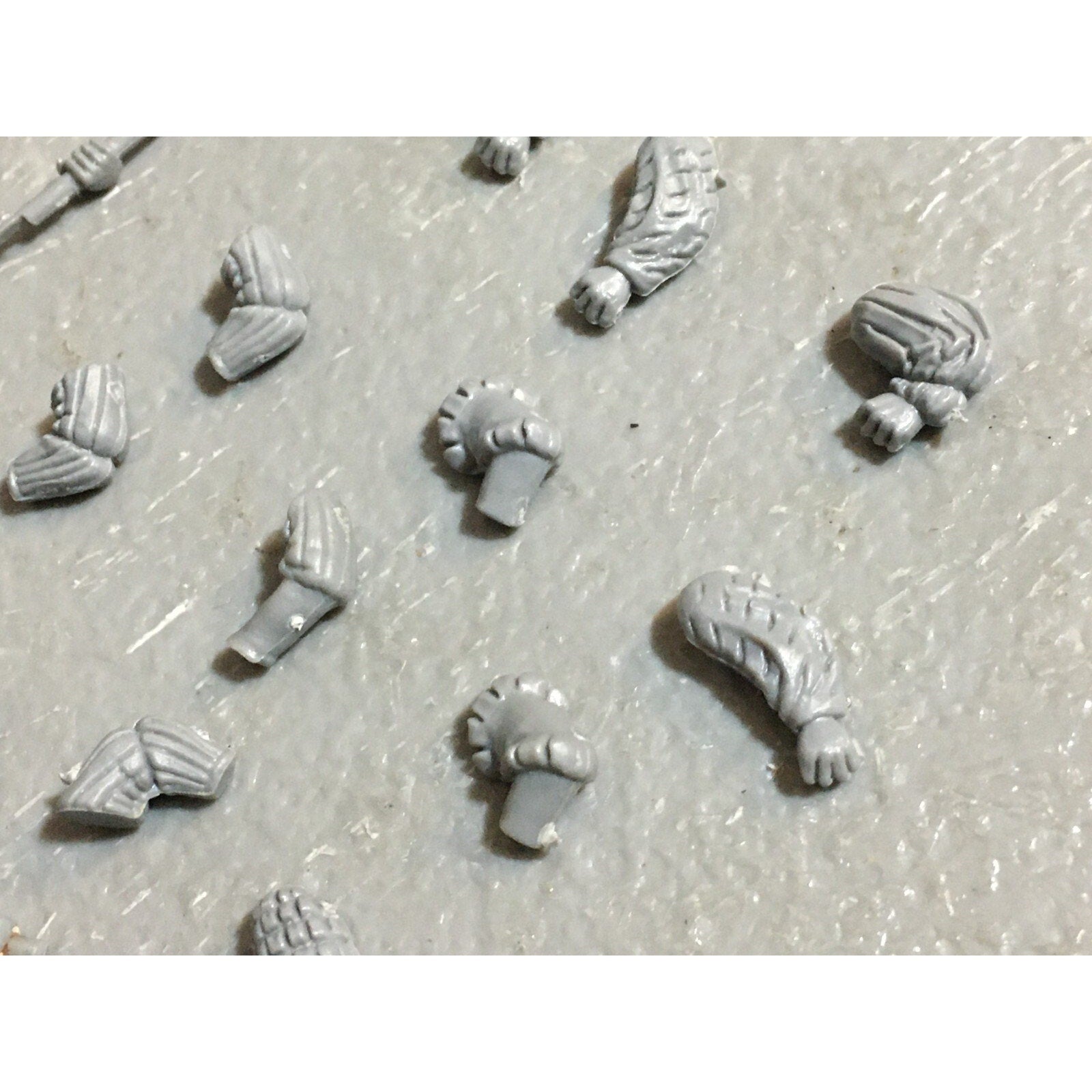 A23440 WARHAMMER FANTASY THE EMPIRE BITS LOT ARMS GAMES WORKSHOP GW