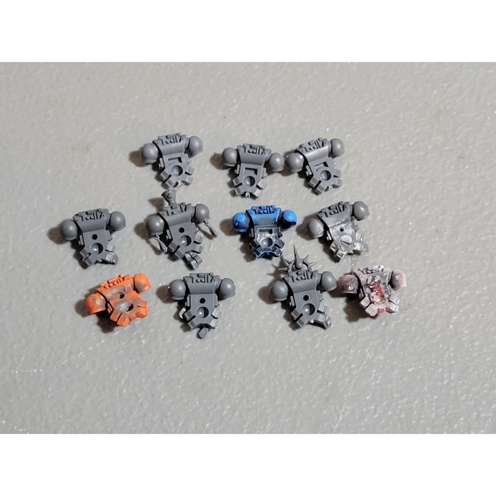 A19066 WARHAMMER 40K SPACE MARINES BLOOD ANGELS BACKPACK 11 PK BITS LOT