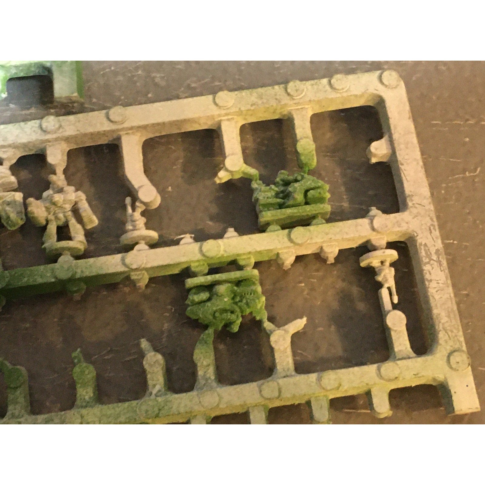 A24561 EPIC 40K IMPERIAL GUARD ROBOTS BIKES WAR WALKERS ON SPRUE GW WARHAMMER