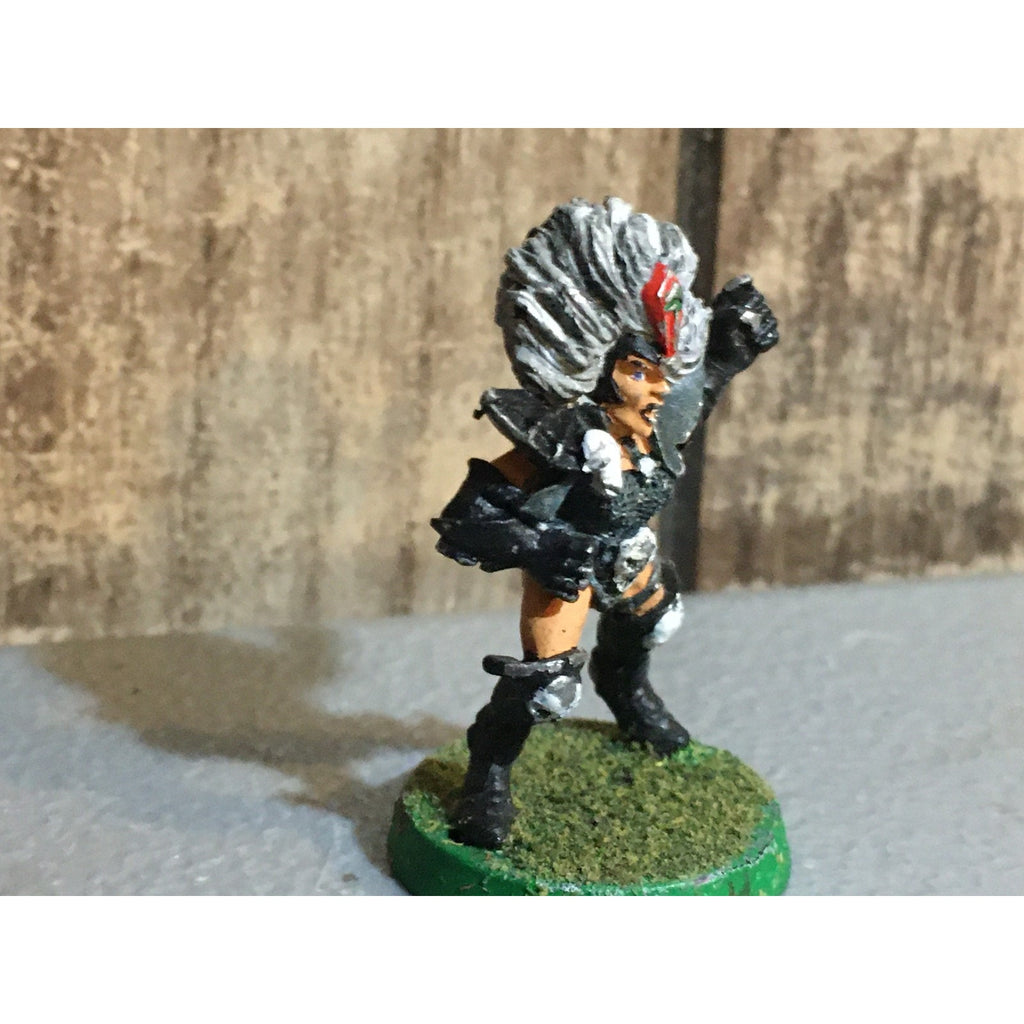 A30120 WARHAMMER BLOOD BOWL METAL DARK ELVES TEAM WITCH ELF PAINT BASE OOP GW