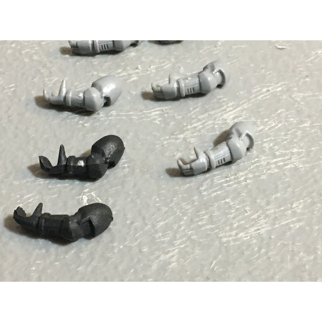A23085 WARHAMMER 40K SPACE MARINES BITS LOT ARMS GAMES WORKSHOP GW