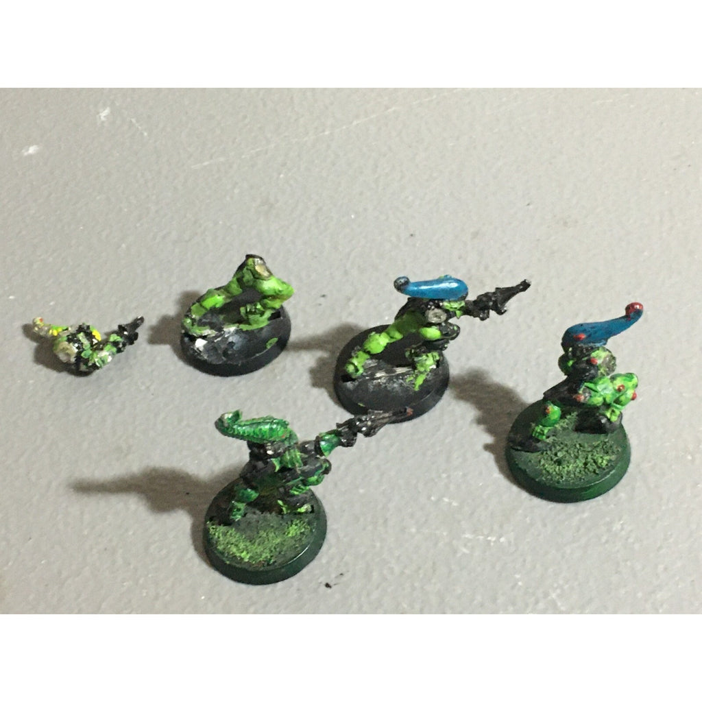 A22109 WARHAMMER 40K ELDAR CRAFTWORLDS METAL INCOMPLETE STRIKING SCORPIONS GW