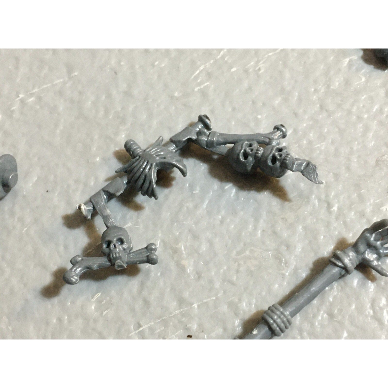 A23423 WARHAMMER FANTASY VAMPIRE COUNTS UNDEAD BITS LOT SKELETON WIGHT MIXED GW