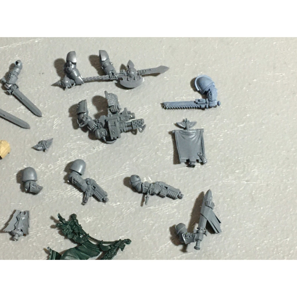 A22272 WARHAMMER 40K SPACE MARINES DARK ANGELS BITS LOT MIXED GAMES WORKSHOP GW