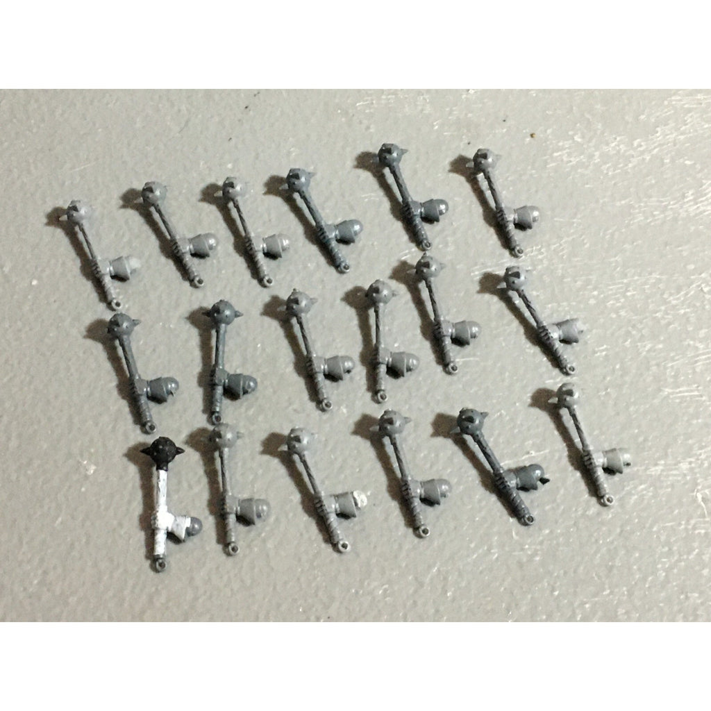 A22217 WARHAMMER FANTASY CHAOS MORTALS BITS LOT MACE HANDS GAMES WORKSHOP