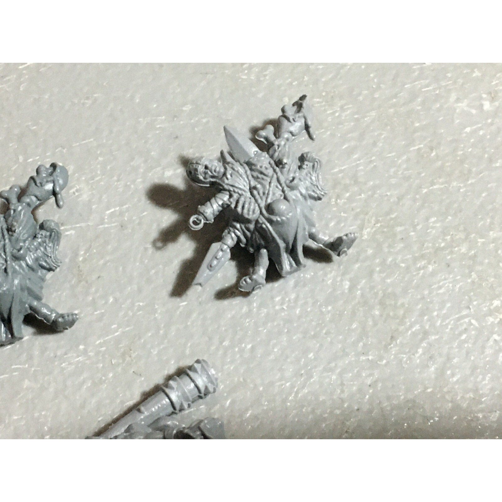 A22589 WARHAMMER FANTASY OGRE KINGDOMS GNOBLARS NO HEADS GAMES WORKSHOP GW