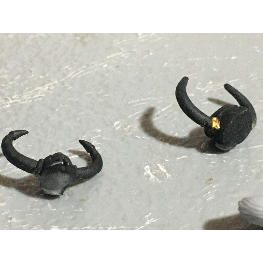 A22253 WARHAMMER FANTASY CHAOS MORTALS BITS LOT WARRIORS KNIGHTS HEADS GW OOP