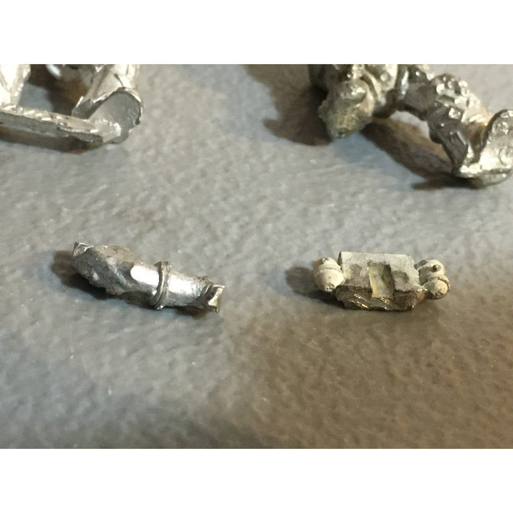 A32818 WARHAMMER 40K CHAOS MARINES WOLVES METAL BITS & INCOMPLETE LOT GW