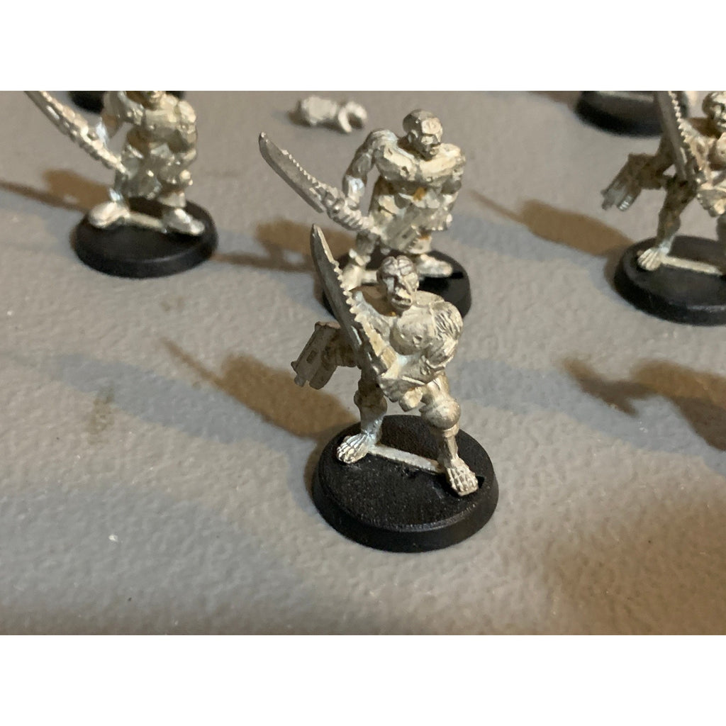 A31446 WARZONE MUTANT CHRONICLES TARGET HHG METAL DARK LEGION CUSTOM ARM & BLADE