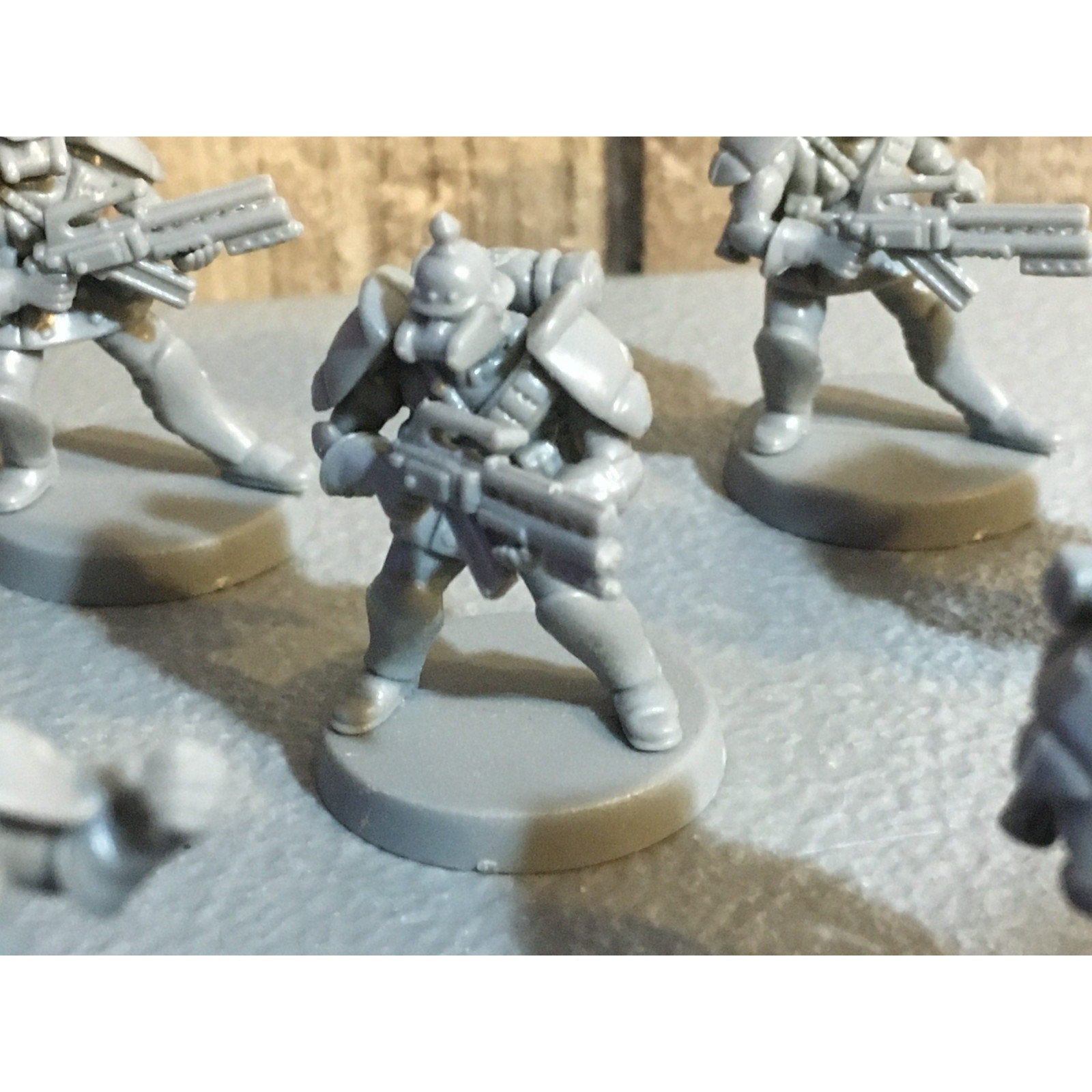 A30063 UNKNOWN TABLE TOP SCI-FI POWER ARMOR SOLDIERS 10 PK WAR GAMES