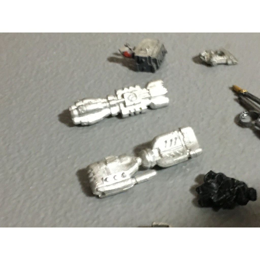 A22406 WARHAMMER 40K MIXED METAL BITS LOT IMPERIAL GUARD GAMES WORKSHOP GW
