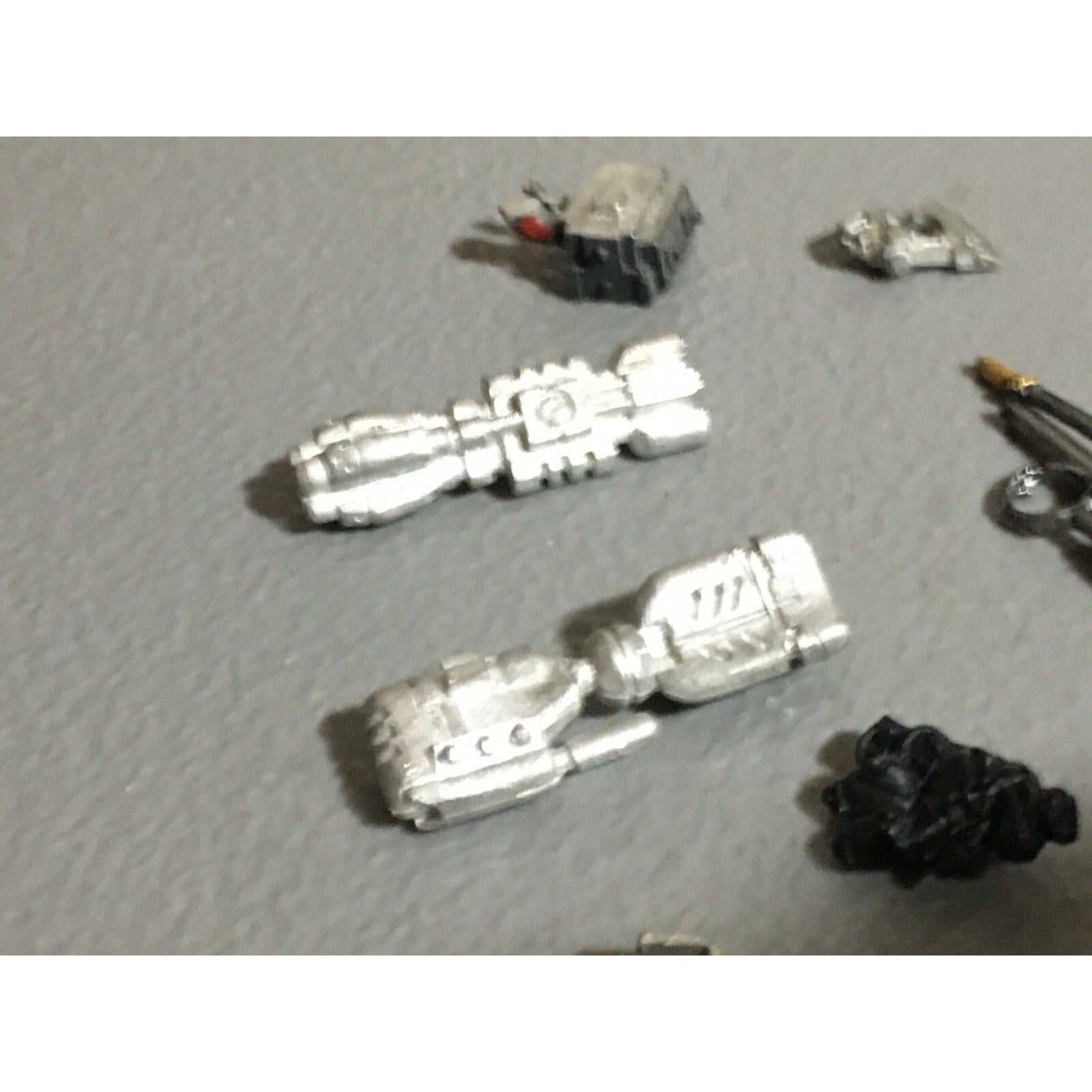 A22406 WARHAMMER 40K MIXED METAL BITS LOT IMPERIAL GUARD GAMES WORKSHOP GW