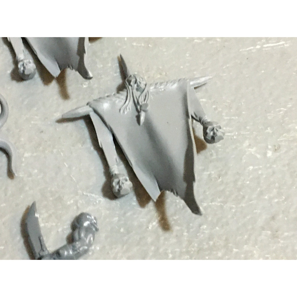 A23246 WARHAMMER FANTASY CHAOS BEASTMEN BITS LOT COMMAND GAMES WORKSHOP GW