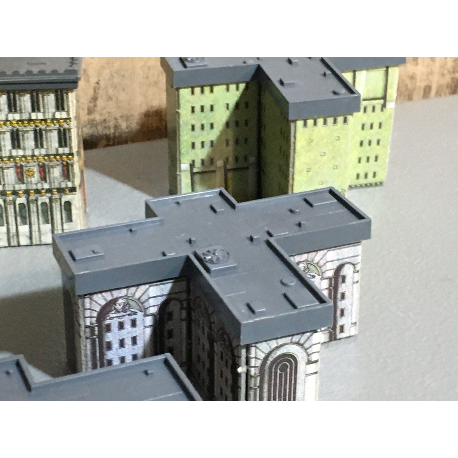 A31676 WARHAMMER EPIC 40K TERRAIN BUILDINGS PLASTIC & CARDSTOCK 7 PK
