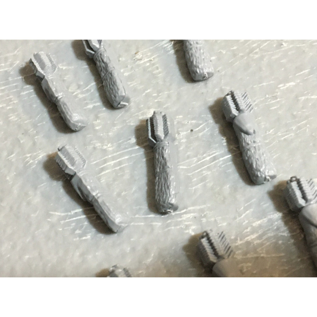 A23433 WARHAMMER FANTASY ORCS & GOBLINS BITS LOT GOBLIN QUIVERS SHIELDS HEADS GW