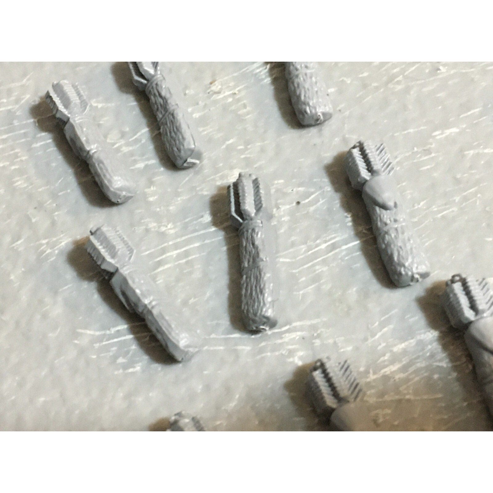 A23433 WARHAMMER FANTASY ORCS & GOBLINS BITS LOT GOBLIN QUIVERS SHIELDS HEADS GW