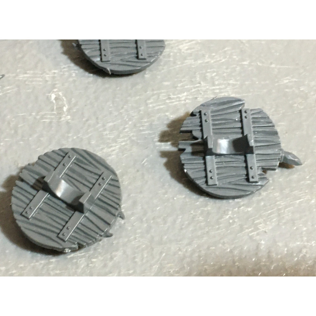 A23163 WARHAMMER FANTASY CHAOS BEASTMEN BITS LOT MINOTAUR SHIELDS GAMES WORKSHOP