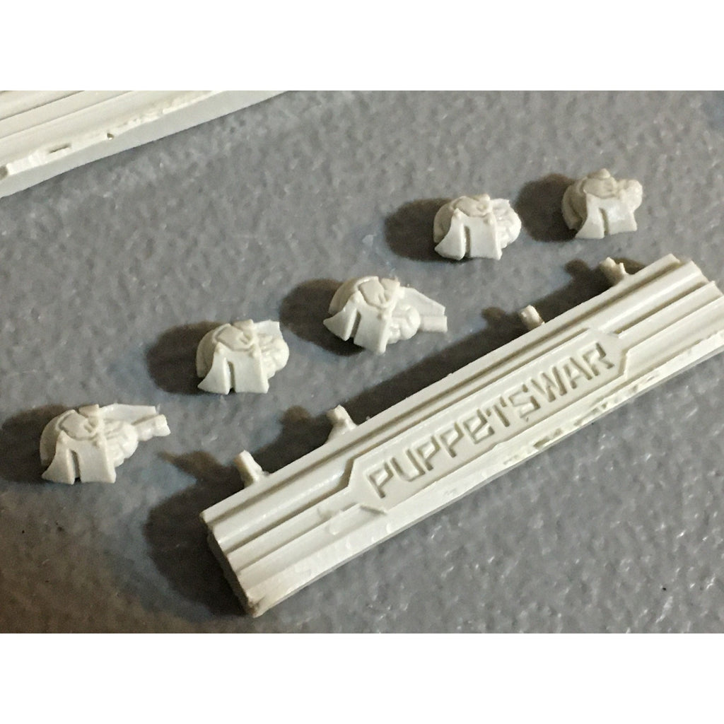 A32538 PUPPETSWAR MINIATURES PLASTIC FANTASY KNIGHTS HEADS BITS PACK LOT
