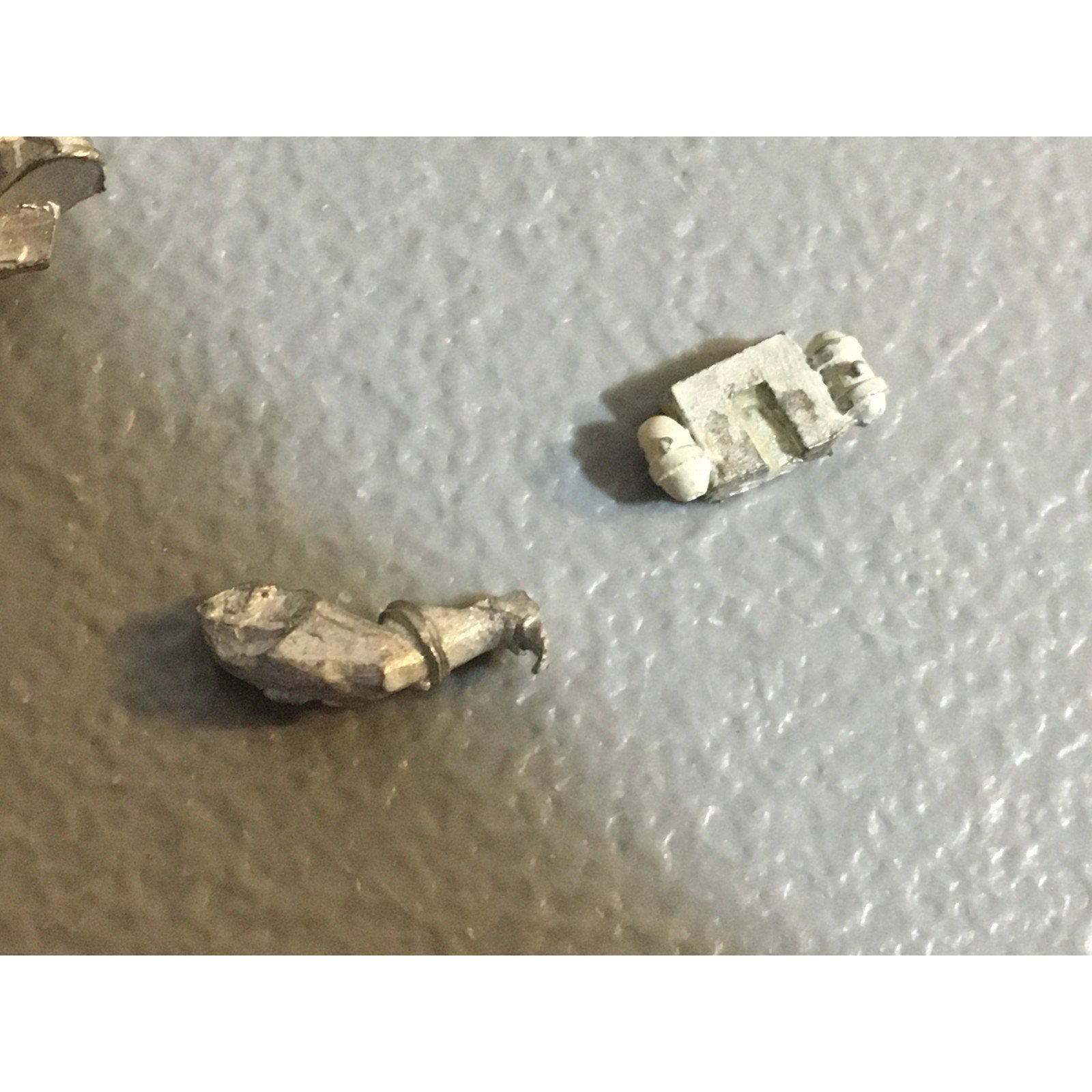 A32818 WARHAMMER 40K CHAOS MARINES WOLVES METAL BITS & INCOMPLETE LOT GW