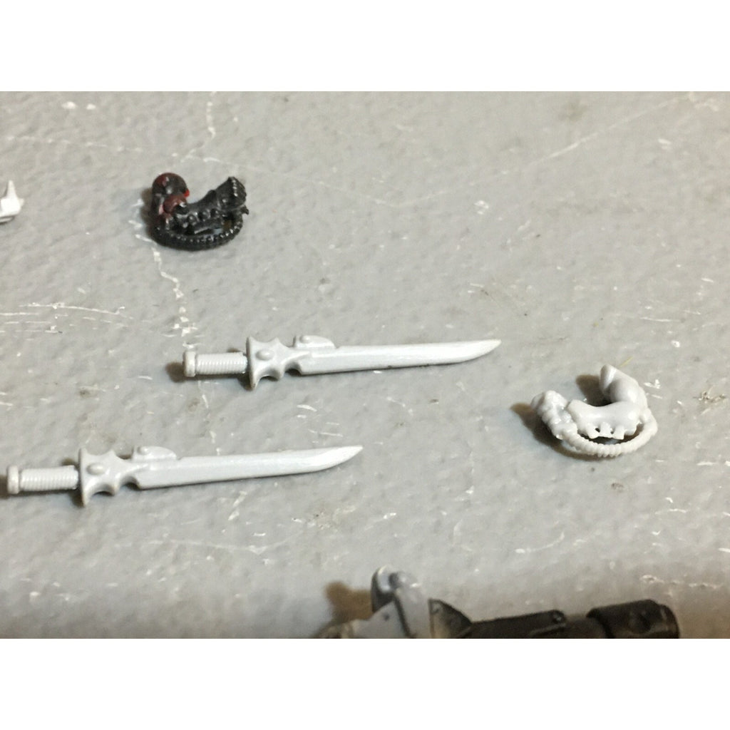 A23495 WARHAMMER 40K BITS LOT ROGUE TRADER MIXED ELDAR SPACE MARINES ORKS GW OOP